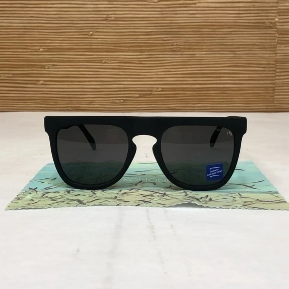 KOMONO Sunglasses NEW Bennet CZ Black Rubber